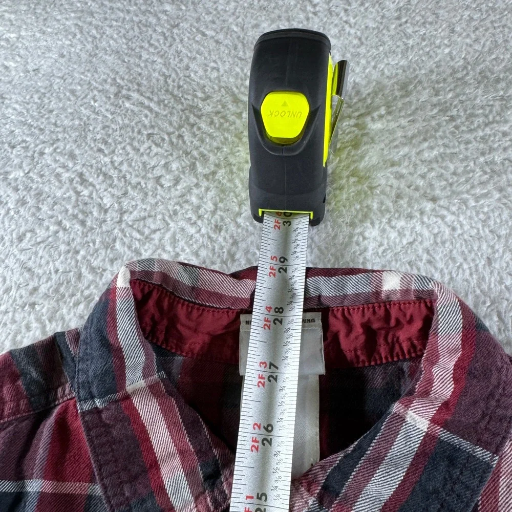 The North Face Men's Large Flannel Long Sleeve Red Black Plaid Button Pockets‎